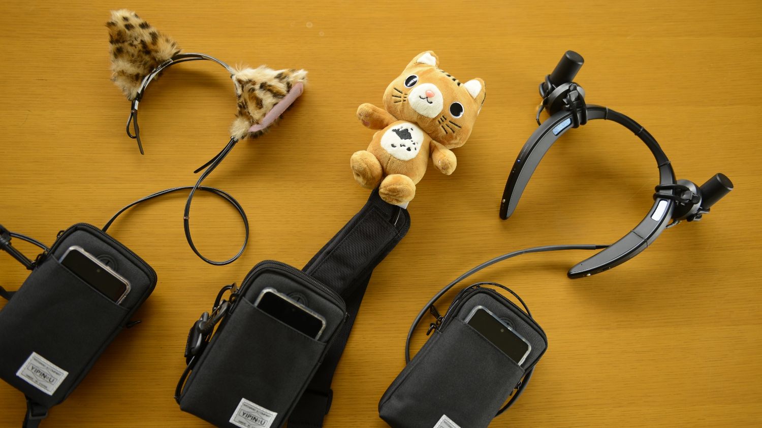 KDDIの高精度GNSS測位を活用した自動音声ガイド機器