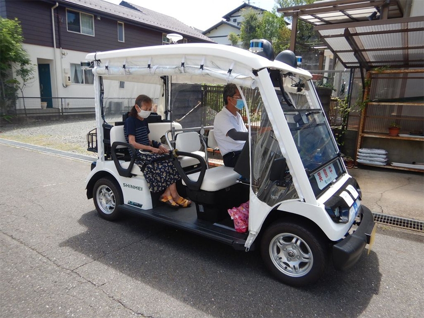 自動運転車ゆっくりカート