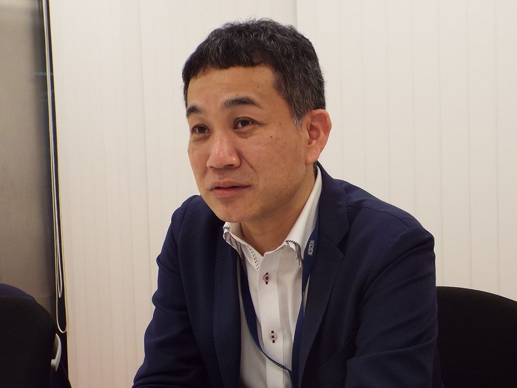 KDDI エリア品質管理部の西村朋浩