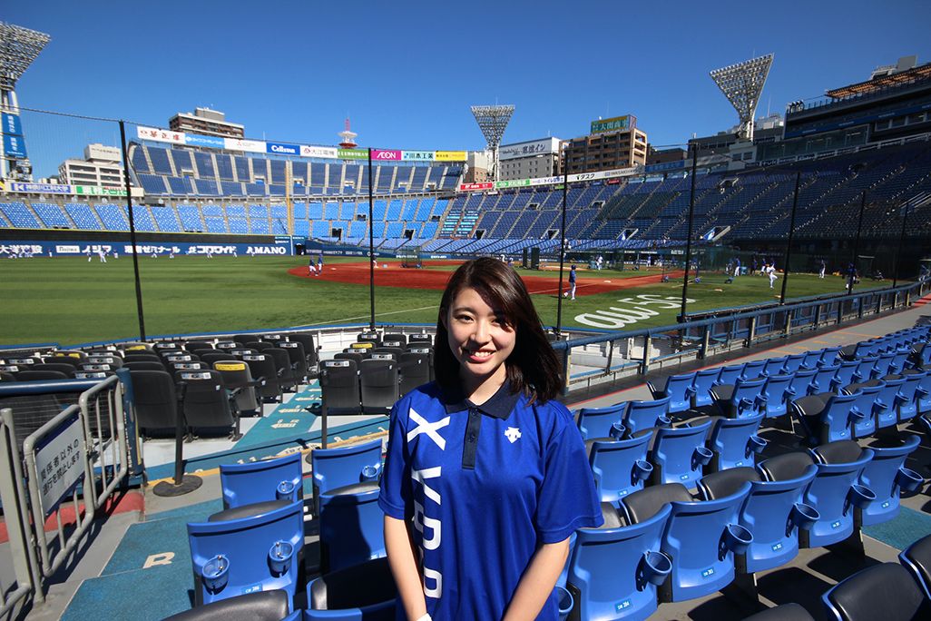 横浜DeNAベイスターズの吉田茉優さん