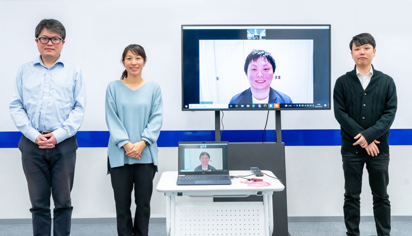 KDDI総合研究所でAIや健康医療、ロボティクスを研究する研究員