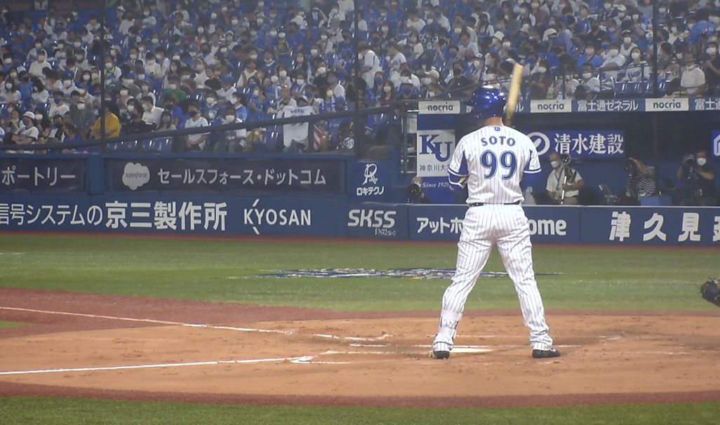 「ベイプラ」の追いカメラ（3塁側）