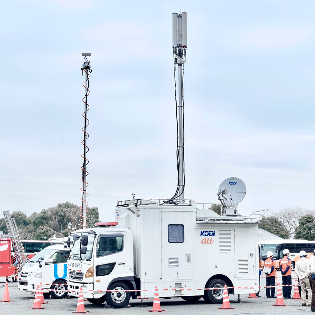 KDDIの車載型基地局