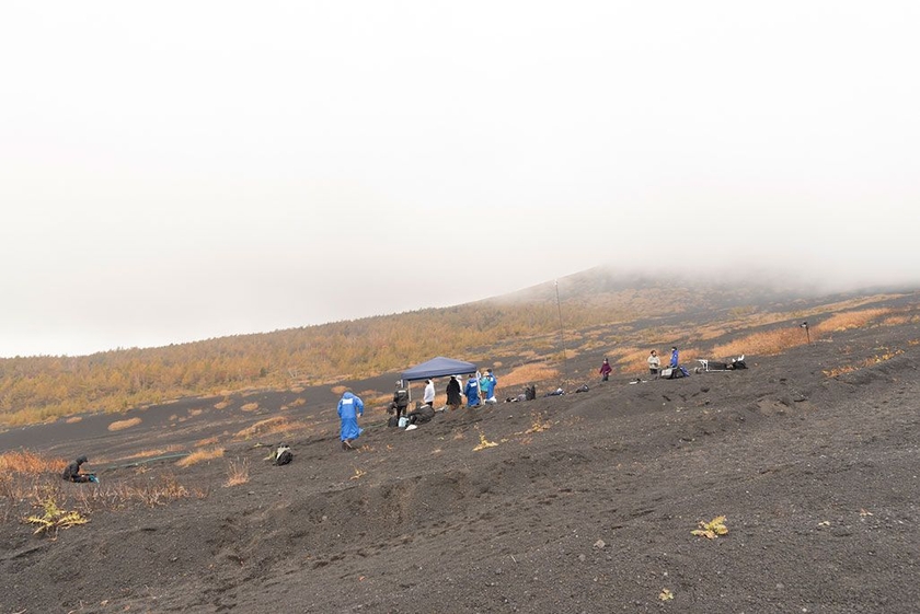 富士山御殿場ルートでの「ドローン山岳救助支援システム富士山実証実験」