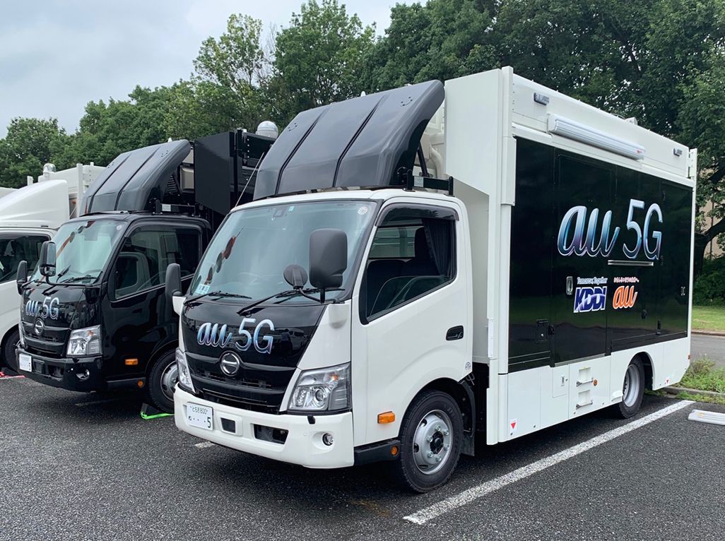 KDDIの5G車載型基地局