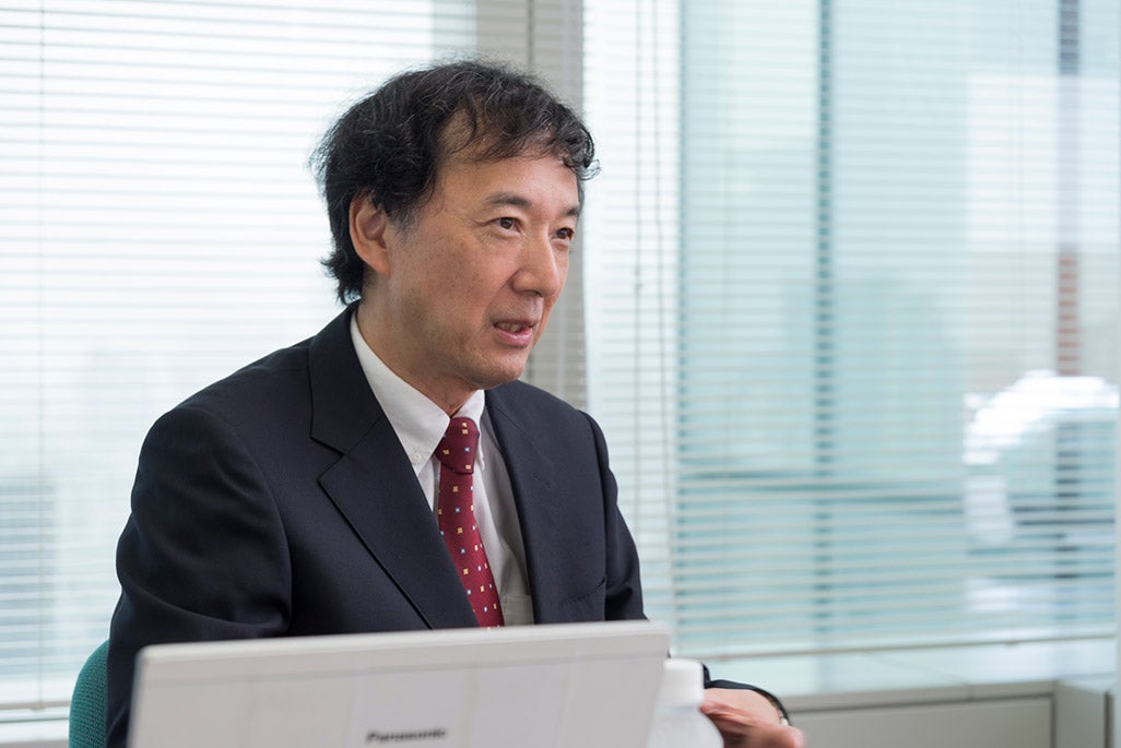 音響通信の仕組みを解説するKDDI総合研究所・小島淳一