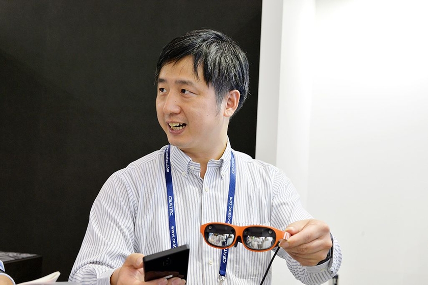 KDDIプロダクト開発１部　王 健
