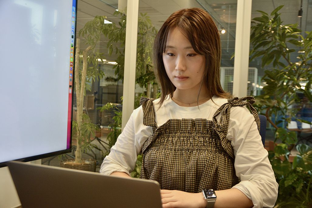 KDDIの顔領域適応型表情認識AI