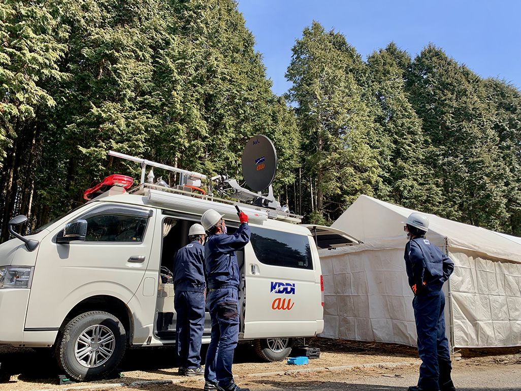 auの車載型基地局