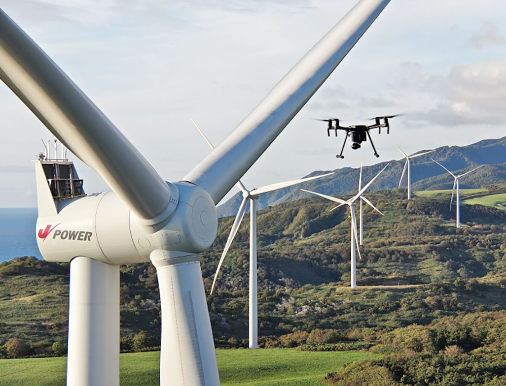 ドローンによる風力発電設備の自動点検