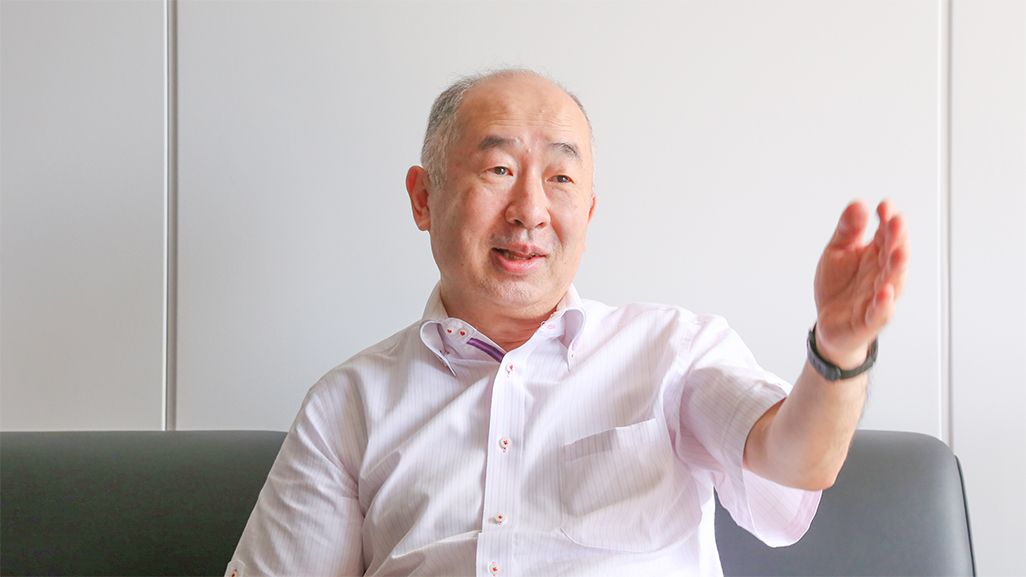 KDDI 技術統括本部 グローバル技術・運用本部 河合宣行