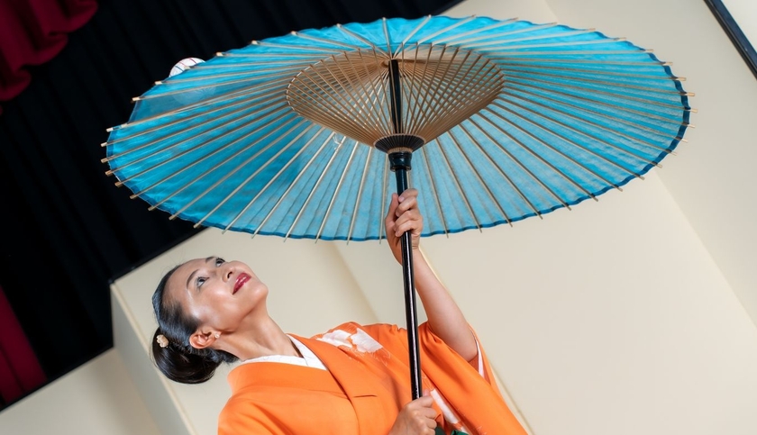 太神楽師 鏡味 味千代さん