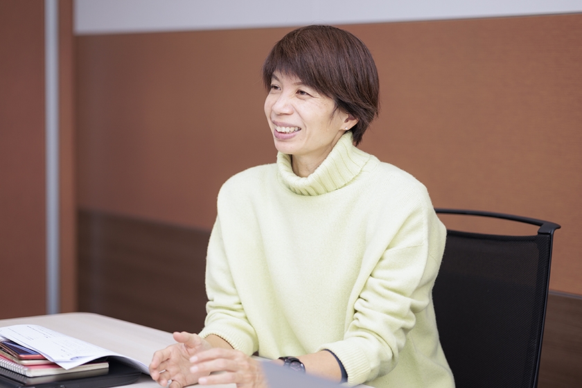 KDDI株式会社 マーケティング本部 マーケティング企画部 野依直子