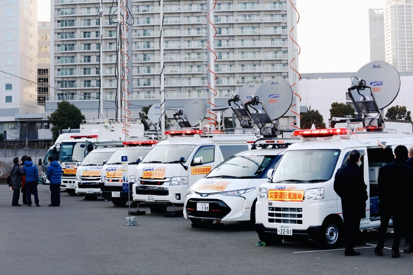 車載型基地局がずらり